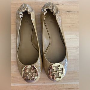 Tory Burch Tan Flats, in great condition.